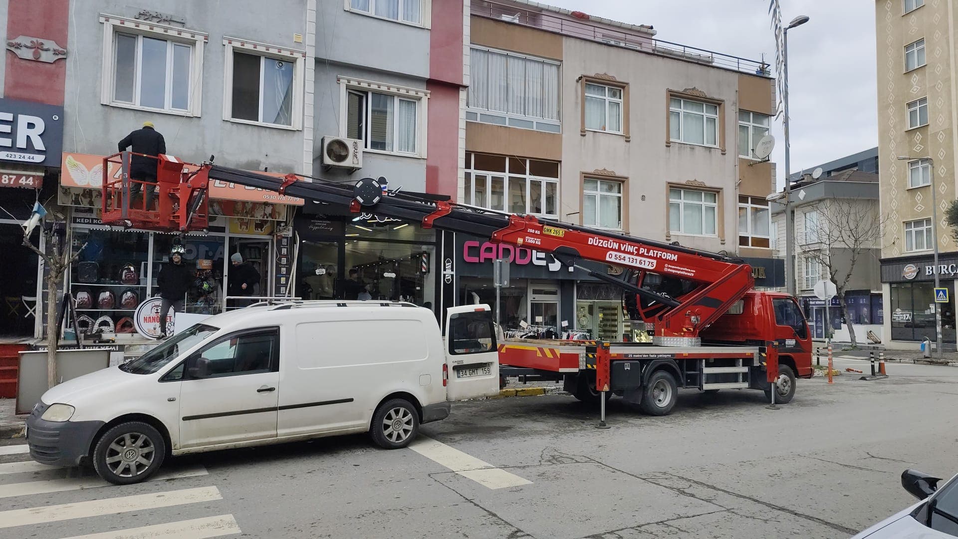 KİRALIK EKLEMLİ PLATFORM